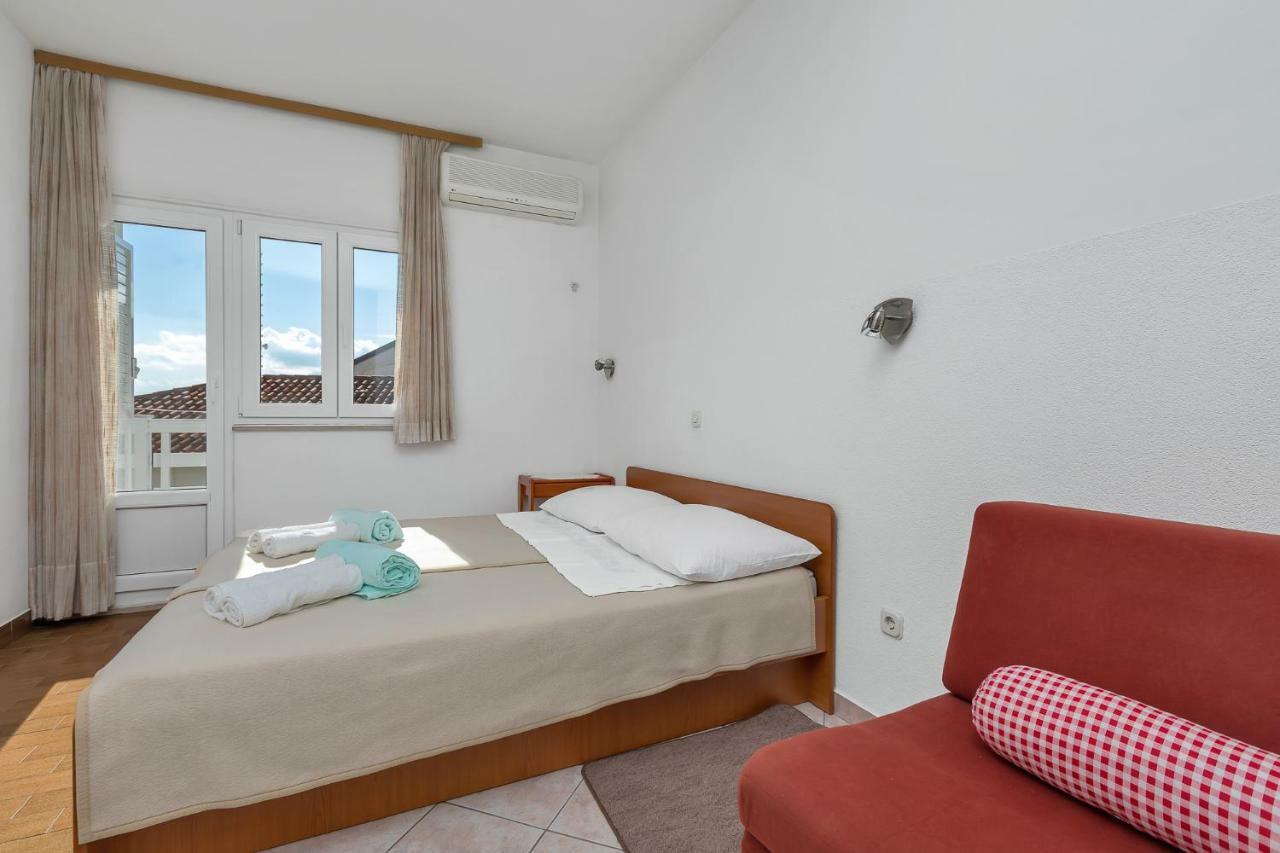 Villa Lemar Baska Voda Exterior photo